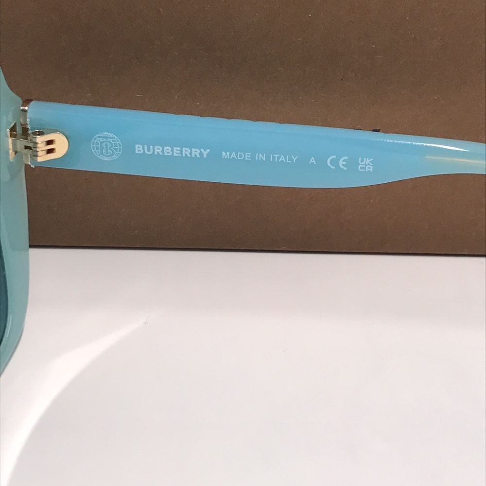 NEW AUTHENTIC Burberry Blue Women's Sunglasses BE4371 4086 - Picture 10 of 13